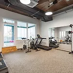Отель Ibis Styles Centre 3*