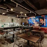 Ibis Styles Centre 3*