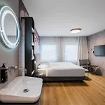 Ibis Styles Centre Отель Любляна