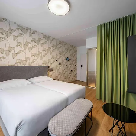 Superior Hotel 3*