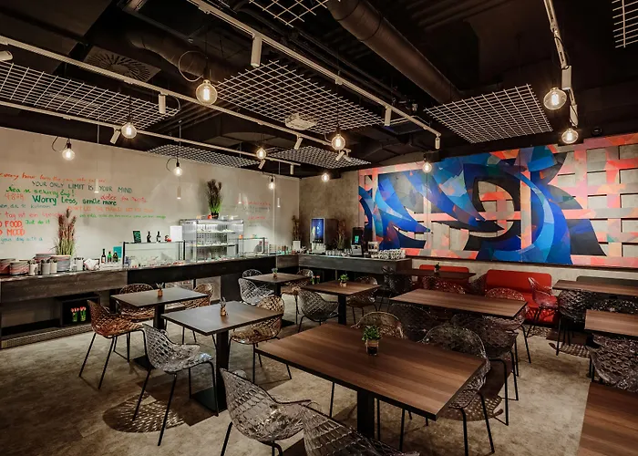 Ibis Styles Centre 3*