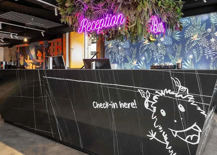 Ibis Styles Centre 3*