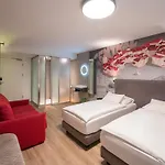 Ibis Styles Centre 3*