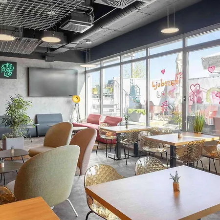 Ibis Styles Centre Hotel
