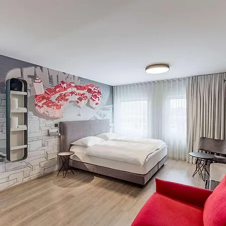 Ibis Styles Centre 3* Lublana