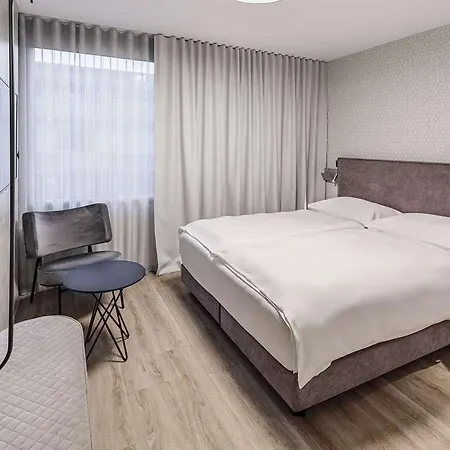 Ibis Styles Centre Hotel 3*