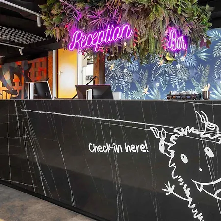 Ibis Styles Centre Hotel 3*