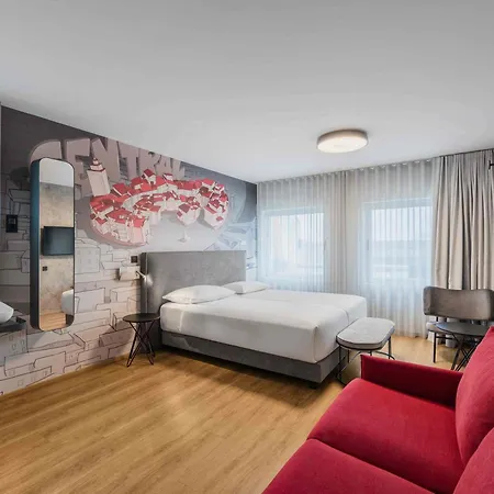 Ibis Styles Centre Hotel