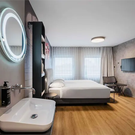 Ibis Styles Centre