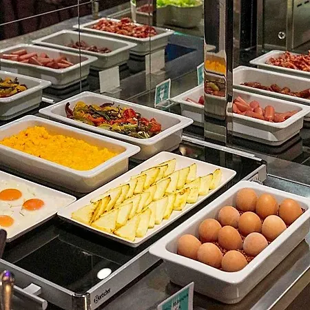 Ibis Styles Centre 3* Ljubljana