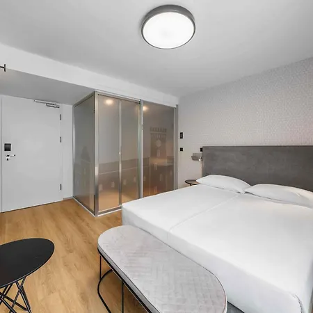 Ibis Styles Centre