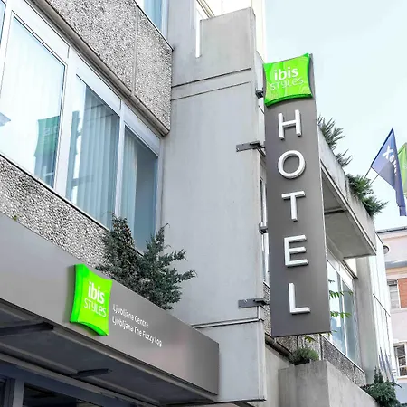 Ibis Styles Centre 3*