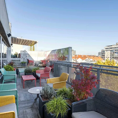 Ibis Styles Centre 3*