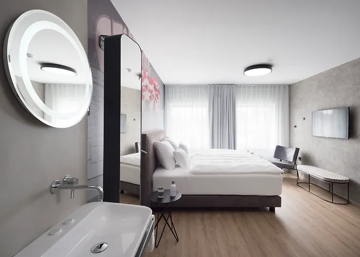 Ibis Styles Centre فندق 3*