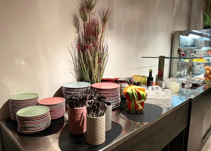 מלון Ibis Styles Centre 3*