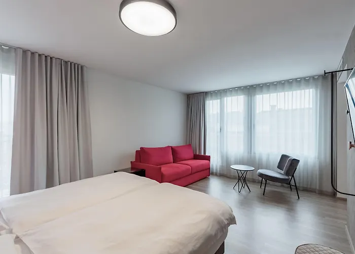 מלון Ibis Styles Centre 3*