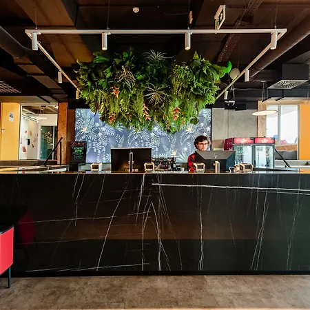 Ibis Styles Centre Szálloda